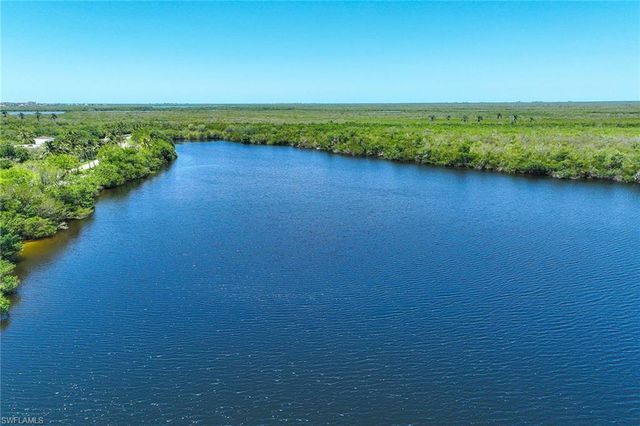 1015 Mainsail DR 112, Naples, FL 34114