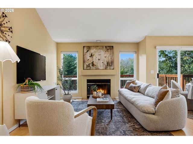 11200 Sw PINTAIL Loop, Beaverton, OR 97007