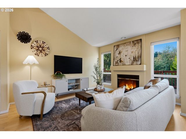 11200 Sw PINTAIL Loop, Beaverton, OR 97007
