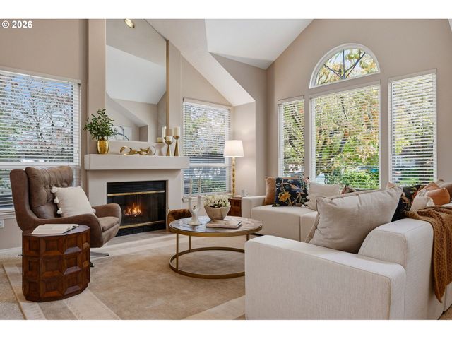 11200 Sw PINTAIL Loop, Beaverton, OR 97007