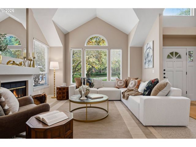 11200 Sw PINTAIL Loop, Beaverton, OR 97007