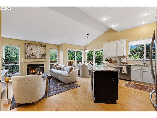 11200 Sw PINTAIL Loop, Beaverton, OR 97007