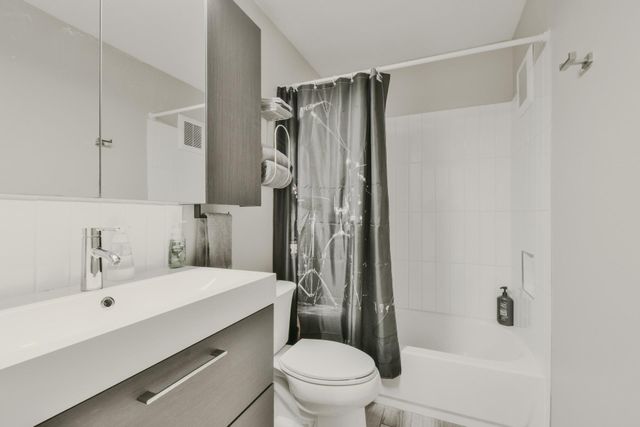 2302 East Side DR 6, Austin, TX 78704