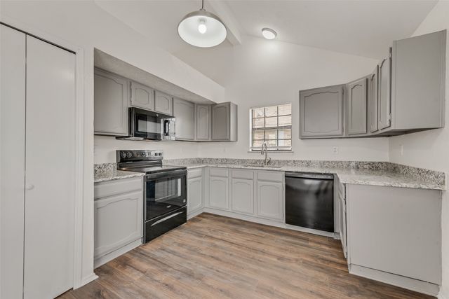 1362 Southridge Drive, Lancaster, TX 75146