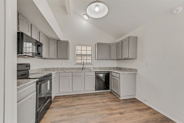 1362 Southridge Drive, Lancaster, TX 75146