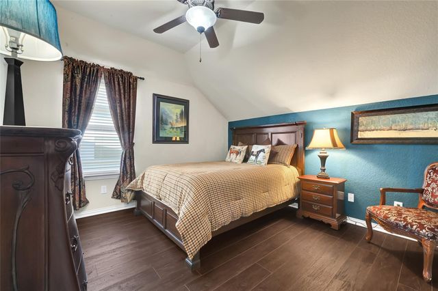 1110 Parkers Creek Lane, Friendswood, TX 77546