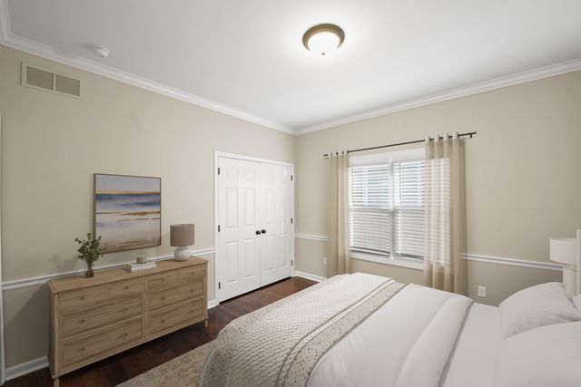 648 Andover Village Place, Lexington, KY 40509