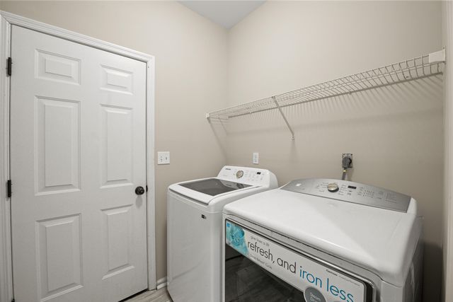 648 Andover Village Place, Lexington, KY 40509