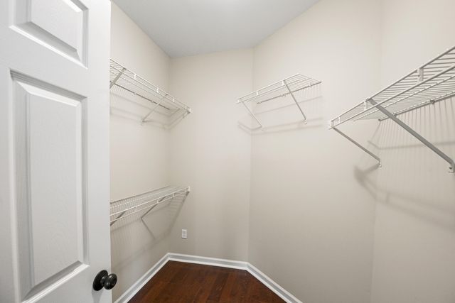 648 Andover Village Place, Lexington, KY 40509