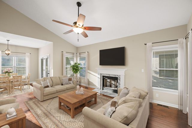 648 Andover Village Place, Lexington, KY 40509