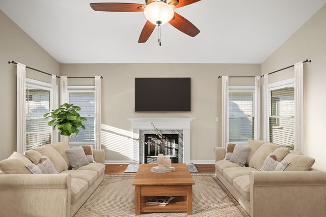 648 Andover Village Place, Lexington, KY 40509