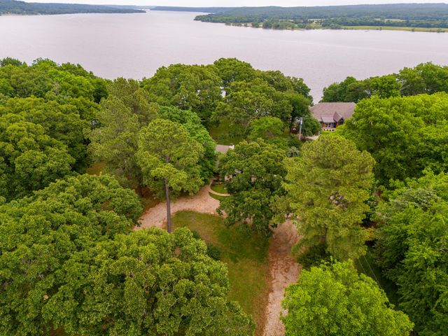 560 N 4395, Pryor, OK 74361