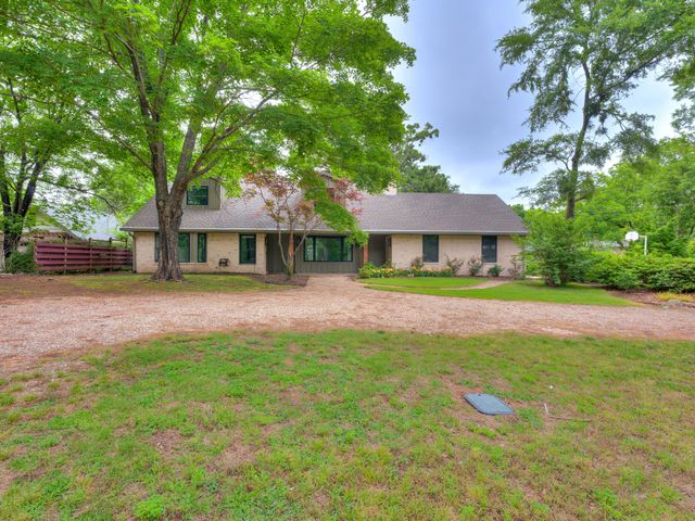 560 N 4395, Pryor, OK 74361