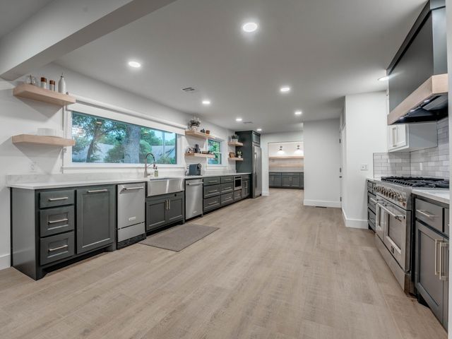 560 N 4395, Pryor, OK 74361