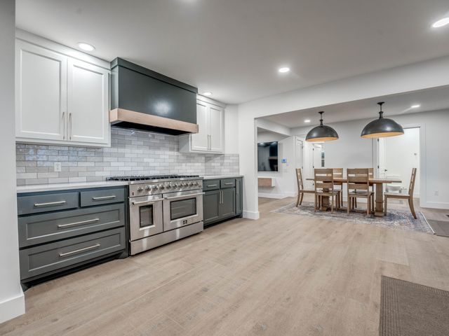 560 N 4395, Pryor, OK 74361