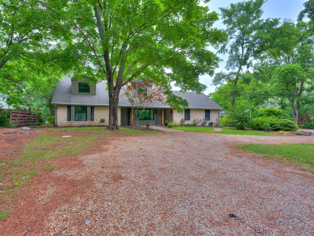 560 N 4395, Pryor, OK 74361