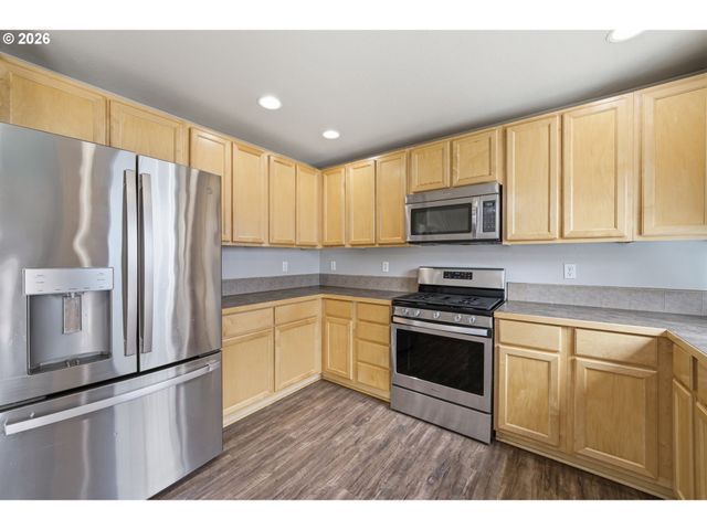 237 Nw SAGAN Loop, Sheridan, OR 97378