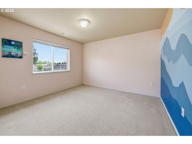237 Nw SAGAN Loop, Sheridan, OR 97378