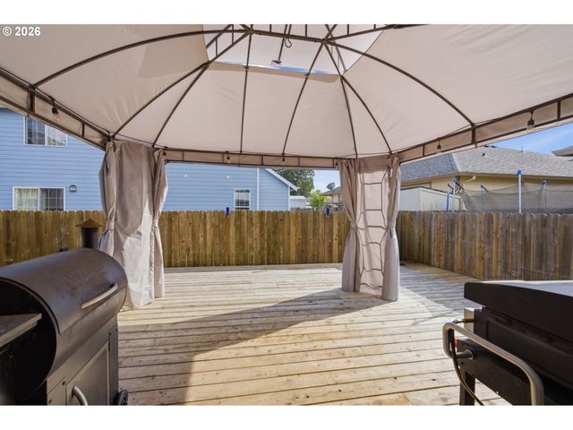 237 Nw SAGAN Loop, Sheridan, OR 97378