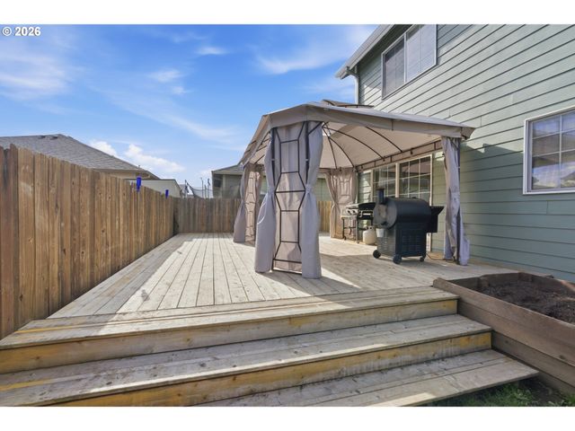 237 Nw SAGAN Loop, Sheridan, OR 97378