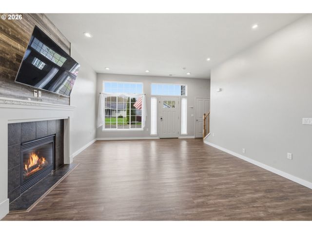 237 Nw SAGAN Loop, Sheridan, OR 97378