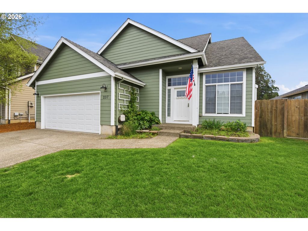 237 Nw SAGAN Loop, Sheridan, OR 97378