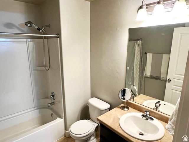 146 E CARBONELL WAY, Saratoga Springs, UT 84045