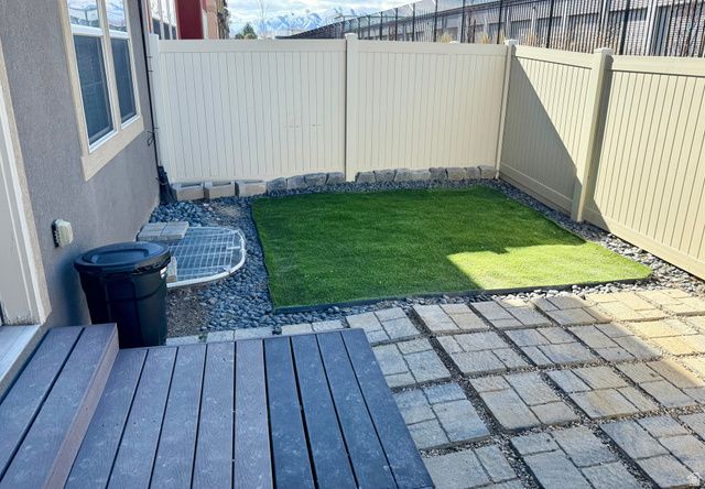 146 E CARBONELL WAY, Saratoga Springs, UT 84045