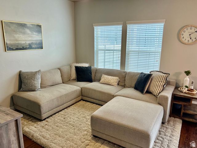 146 E CARBONELL WAY, Saratoga Springs, UT 84045