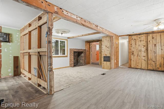 4120 Velma Drive, Fort Gratiot, MI 48059