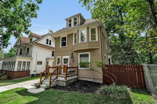 89 Fields Avenue, Buffalo, NY 14210