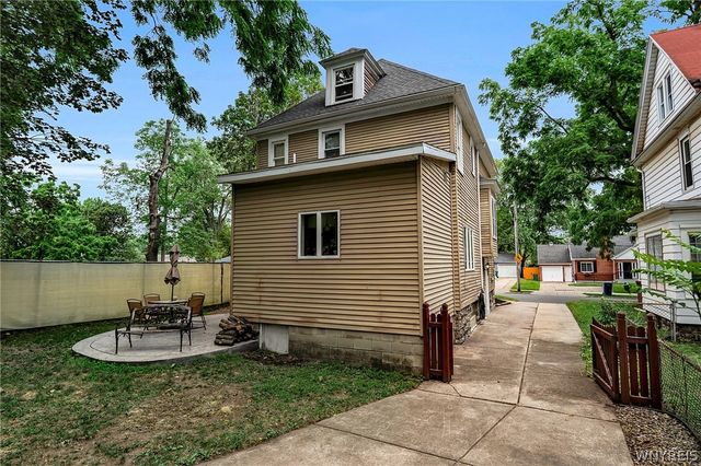 89 Fields Avenue, Buffalo, NY 14210