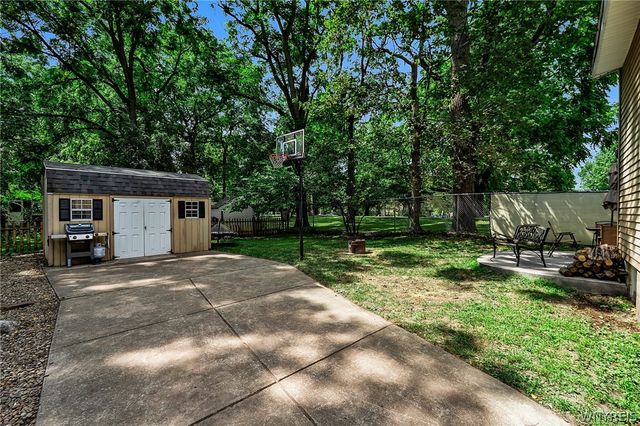 89 Fields Avenue, Buffalo, NY 14210