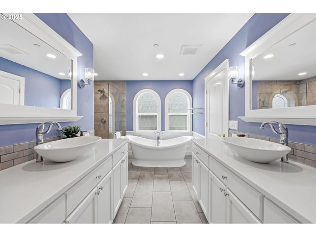 15425 Nw 21ST Ave, Vancouver, WA 98685