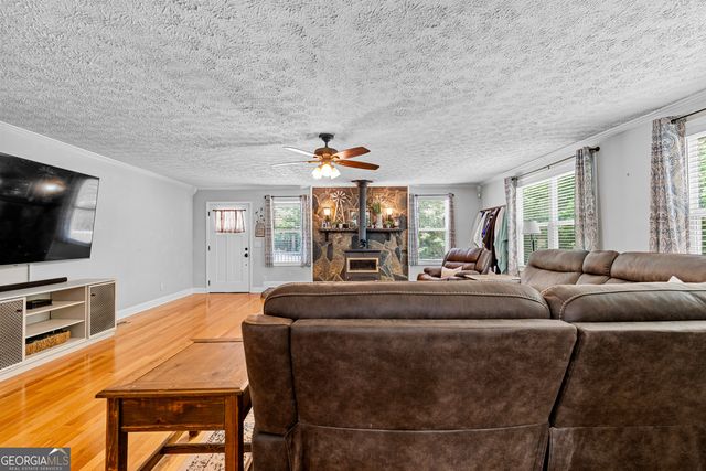 2086 Bethlehem Church Road, Grantville, GA 30220