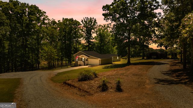 2086 Bethlehem Church Road, Grantville, GA 30220