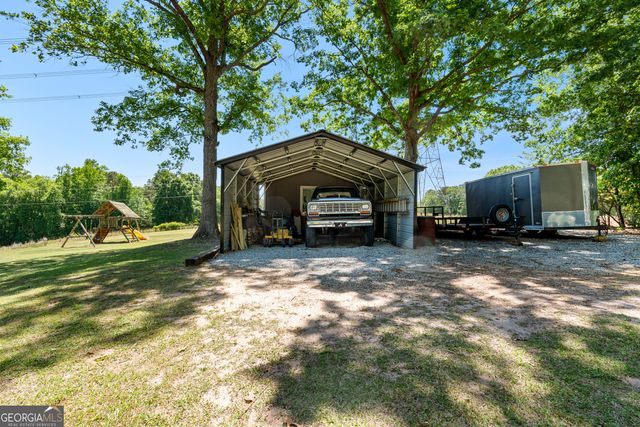 2086 Bethlehem Church Road, Grantville, GA 30220