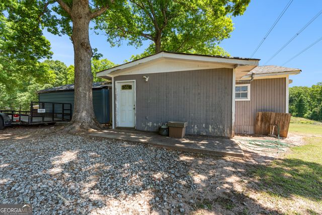 2086 Bethlehem Church Road, Grantville, GA 30220