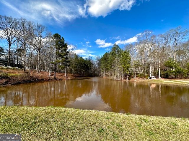 2086 Bethlehem Church Road, Grantville, GA 30220