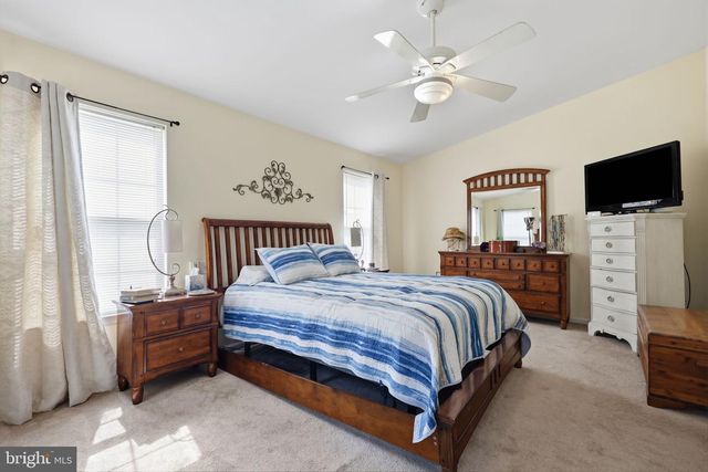 7207 SHEFFIELD DR, Yardley, PA 19067
