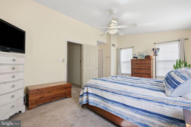 7207 SHEFFIELD DR, Yardley, PA 19067