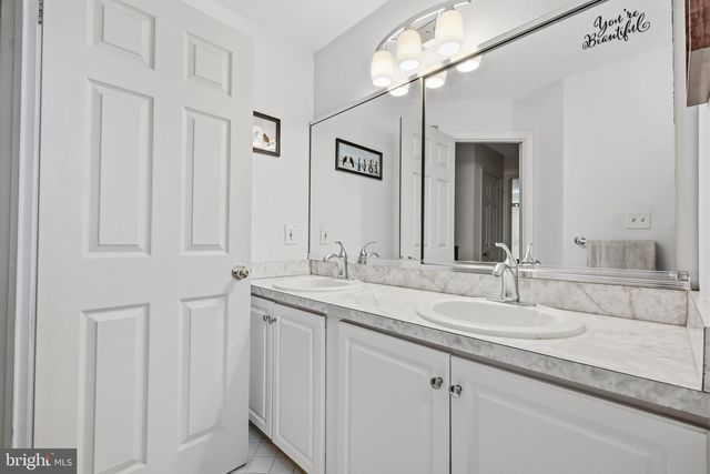 7207 SHEFFIELD DR, Yardley, PA 19067