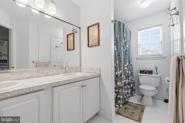 7207 SHEFFIELD DR, Yardley, PA 19067