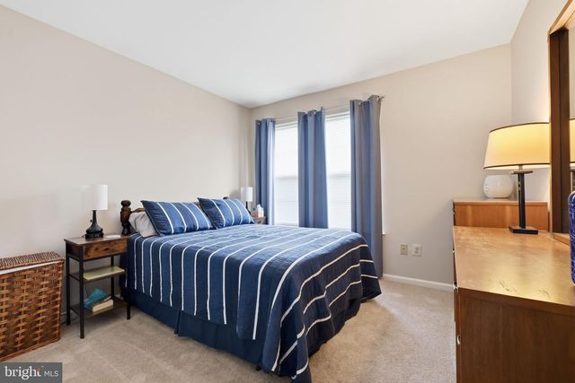 7207 SHEFFIELD DR, Yardley, PA 19067
