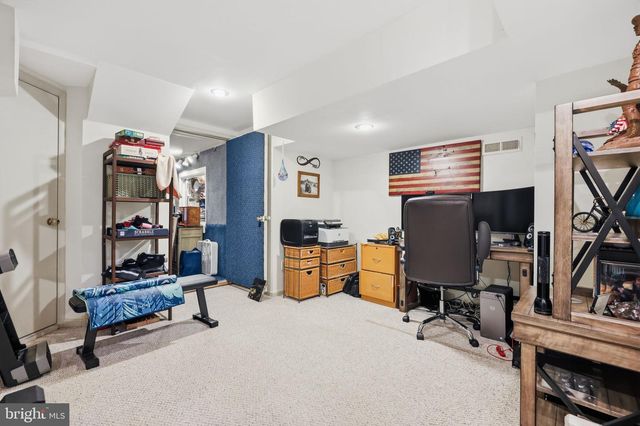 7207 SHEFFIELD DR, Yardley, PA 19067