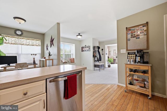 7207 SHEFFIELD DR, Yardley, PA 19067