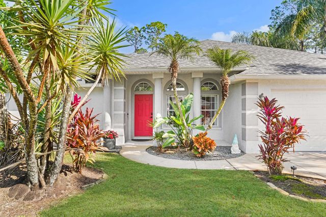 50 Breeze Hill Ln, Palm Coast, FL 32137