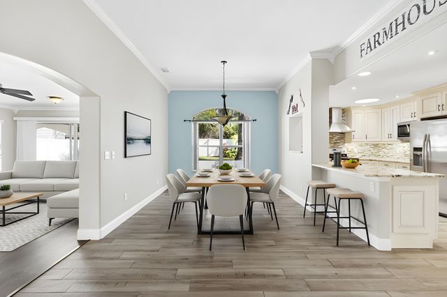 50 Breeze Hill Ln, Palm Coast, FL 32137