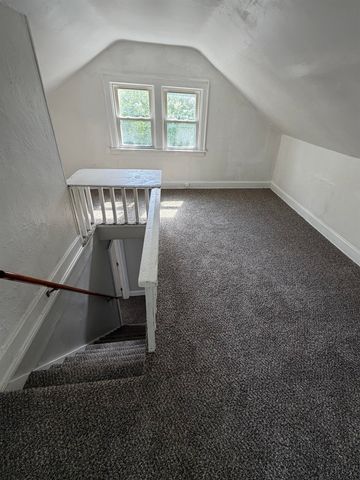 1028 Campbell Street, Flint, MI 48507