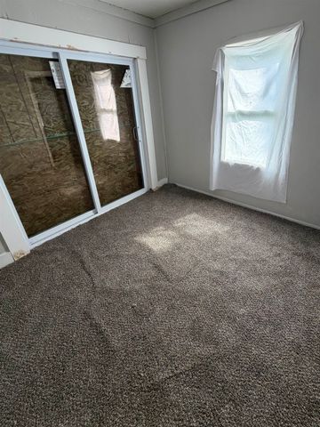1028 Campbell Street, Flint, MI 48507